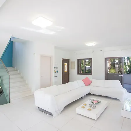 Haus In Ayia Napa Mit Privatem Pool Ferienhaus