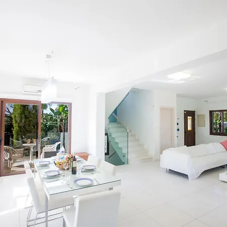 Haus In Ayia Napa Mit Privatem Pool Ferienhaus Protaras
