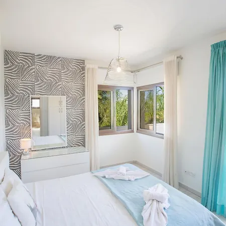 Ferienhaus Haus In Ayia Napa Mit Privatem Pool Protaras