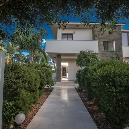 Ferienhaus Haus In Ayia Napa Mit Privatem Pool *